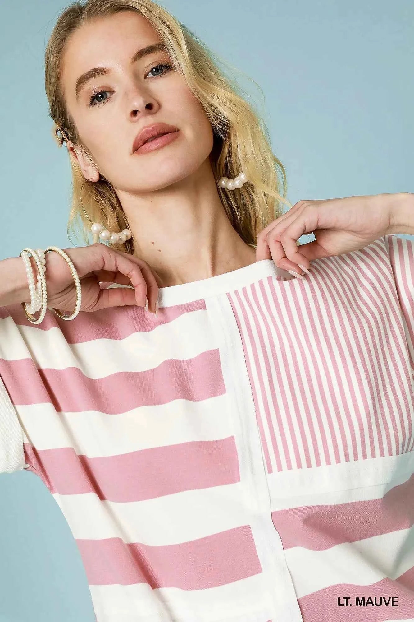 Umgee Mixed Striped Short Sleeve Romper 90858653-1d9c-4549-a459-20684f561b36-Max-Origin_9f22db1d-c004-4eaa-9713-8da60c4e383b