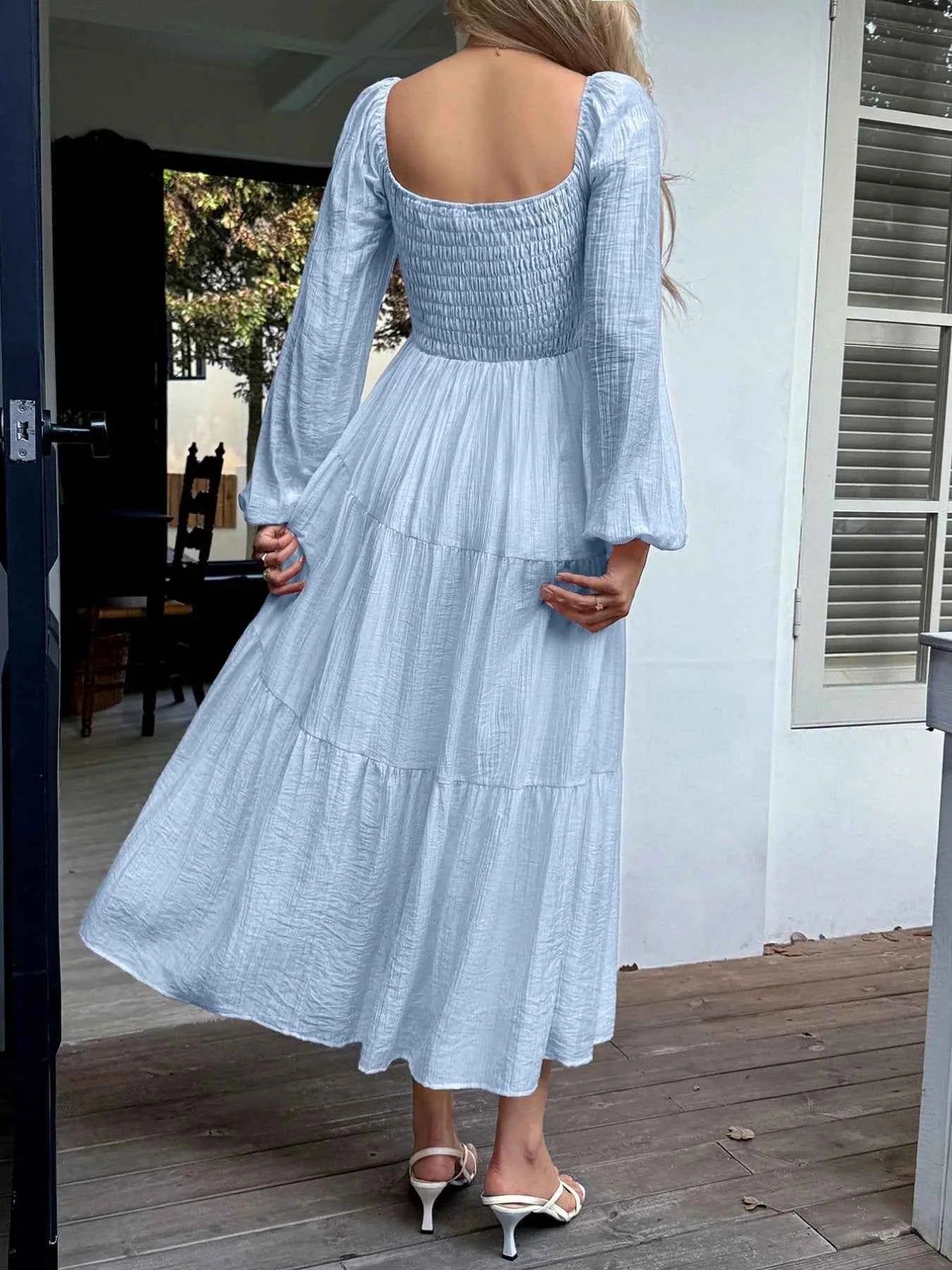 Tiered Balloon Sleeve Midi Dress 90ac3ed0-1b4d-46e1-8ff7-17ff7a0ff7e8-Max-Origin