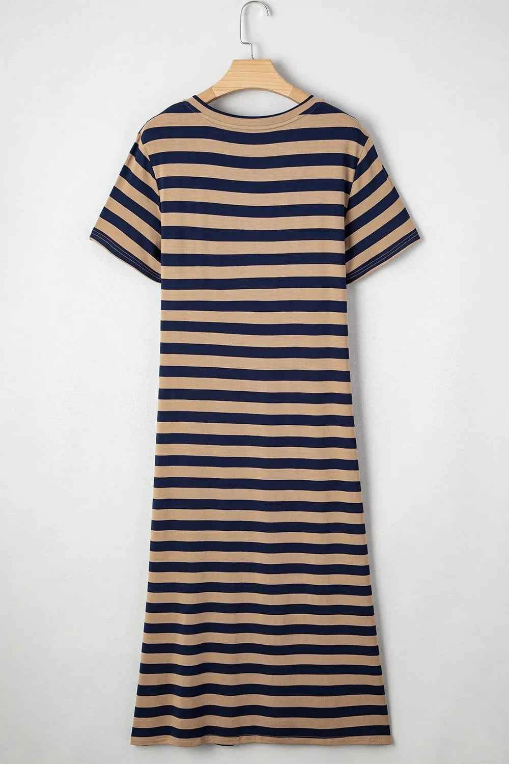 Casual Striped V-Neck Midi T-Shirt Dress 90db9eb7-0552-4fc7-94b6-4f4ae4250823-Max