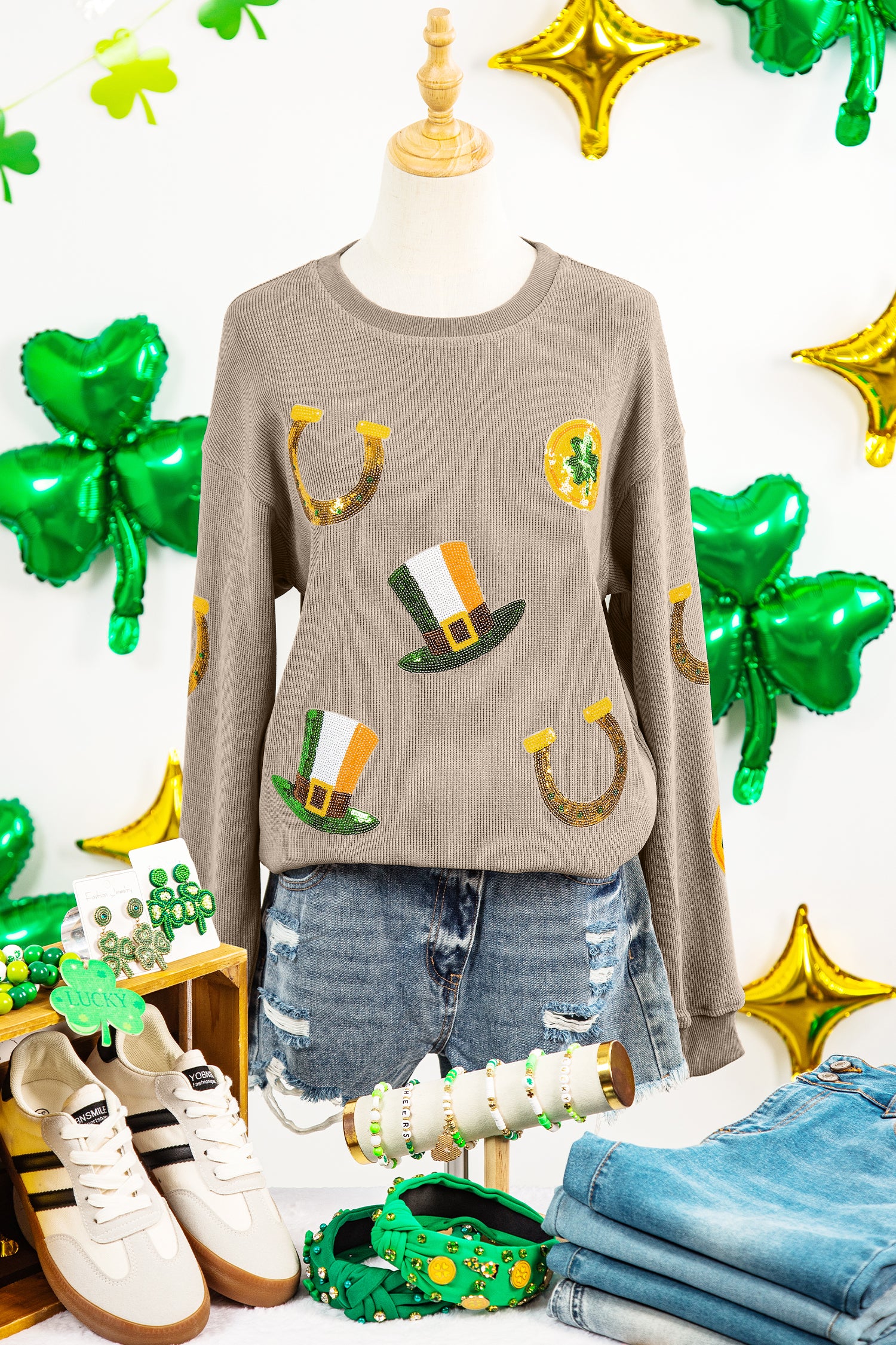 Khaki Sequin Horseshoe Mardi Gras Graphic Corded Ribbed Baggy Sweatshirt 9109e04b79d267c0