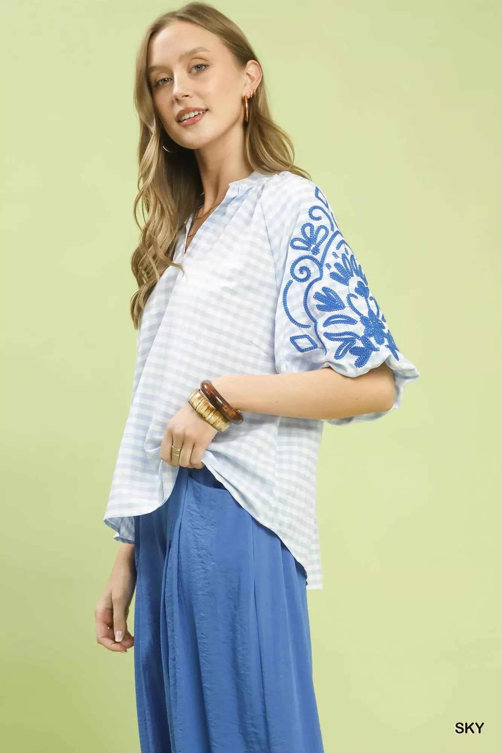 Umgee Gingham Embroidered Balloon Sleeve Top 91377a1b-5f8d-4337-a2ed-9b46e3ecd056-Max-Origin