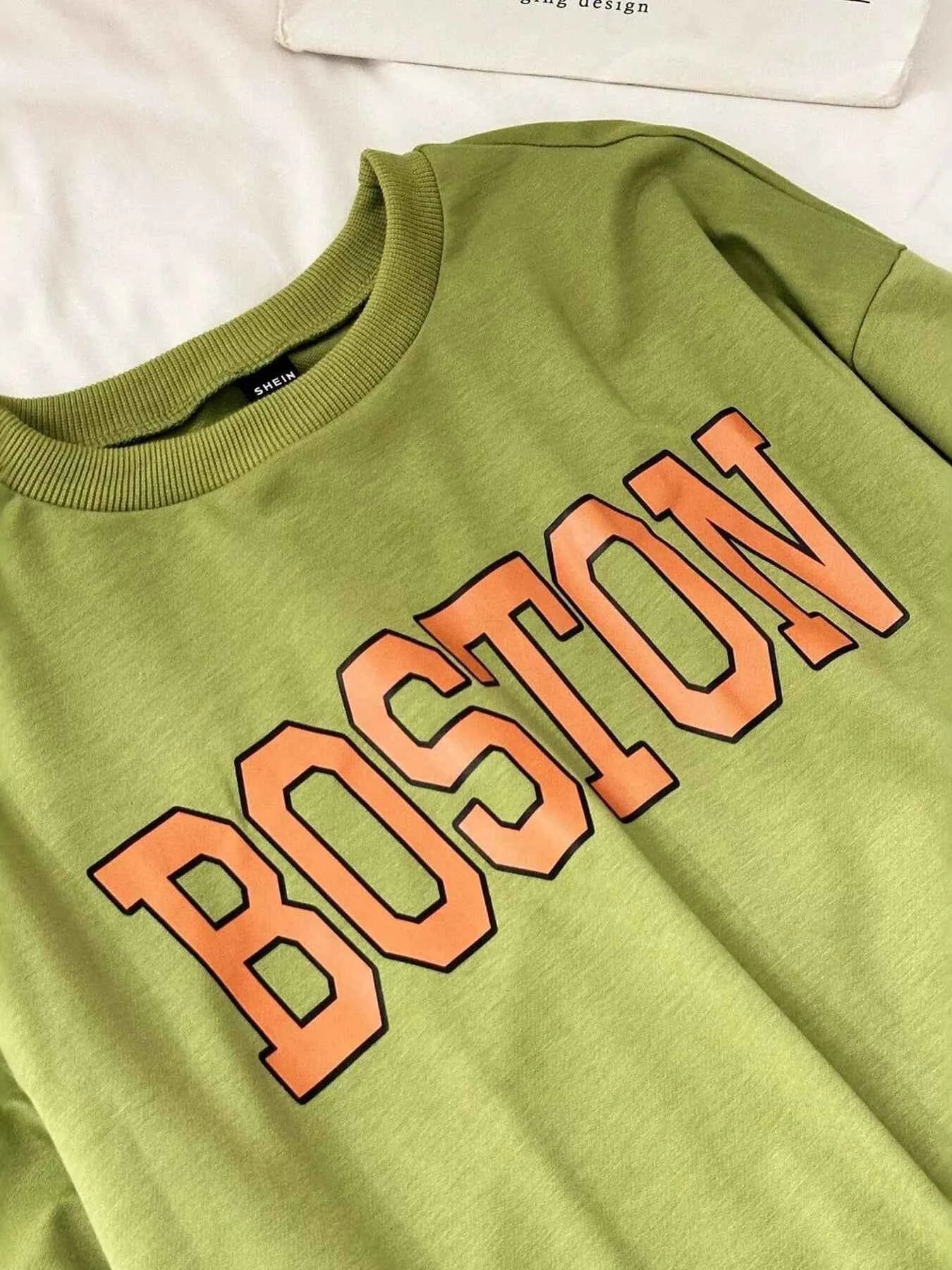 Men's Boston Graphic Oversized Crewneck Sweatshirt