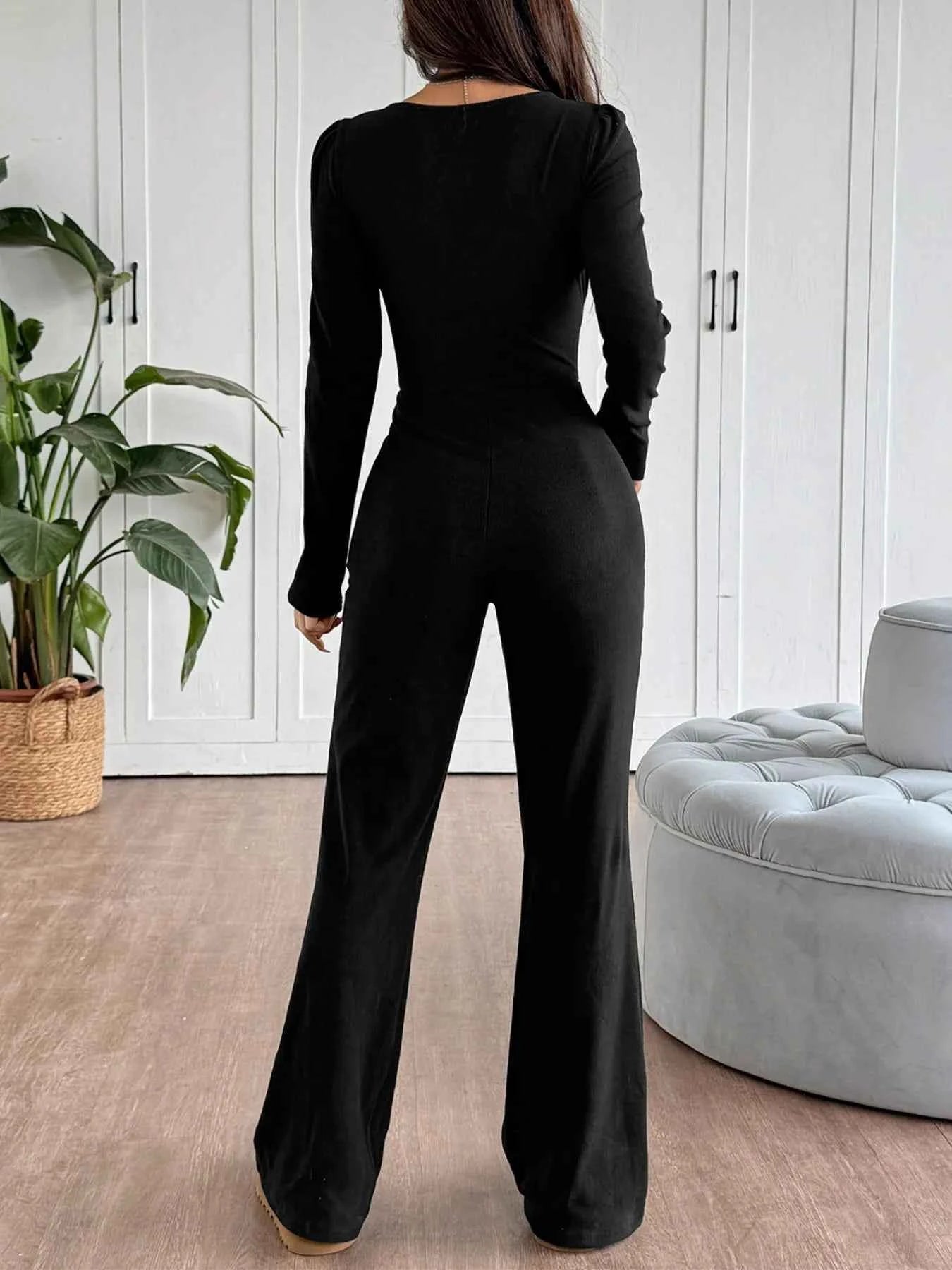 Tie Front Long Sleeve Flare Jumpsuit 9186e397-2247-4e13-b9d9-8a189e974e84-Max-Origin