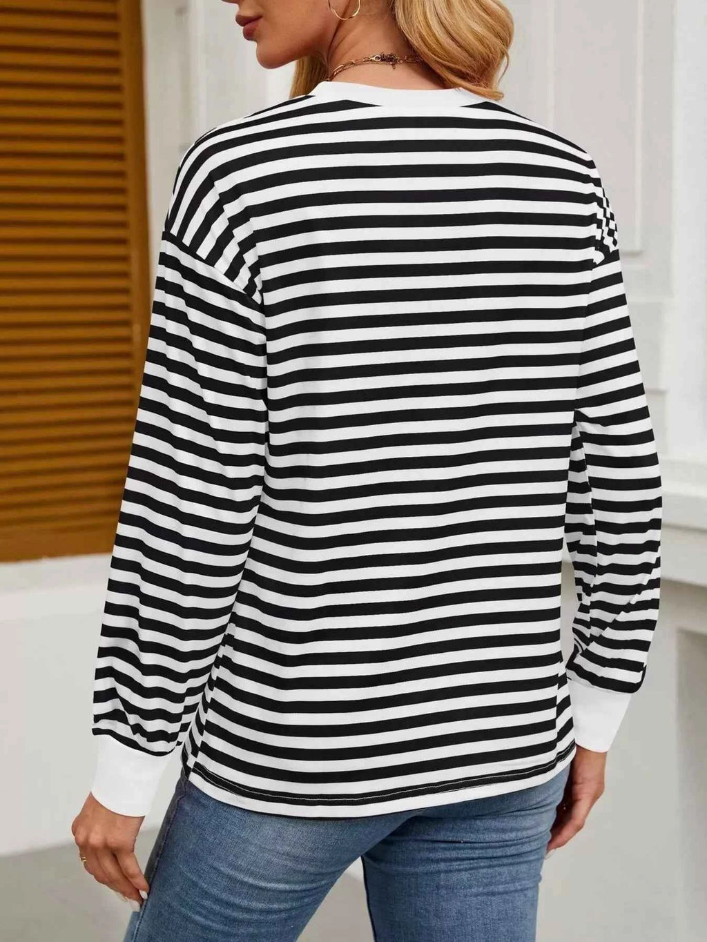 Striped Round Neck Long Sleeve T-Shirt 91d1a7e486da428cb13c25f2bca08b12-Max-Origin