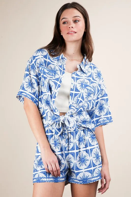 VERY J Full Size Tropical Printed Shirt Top and Shorts Set Plus Size 91e6c7a23b56466ba25bc10b5610fd13-Max-Origin
