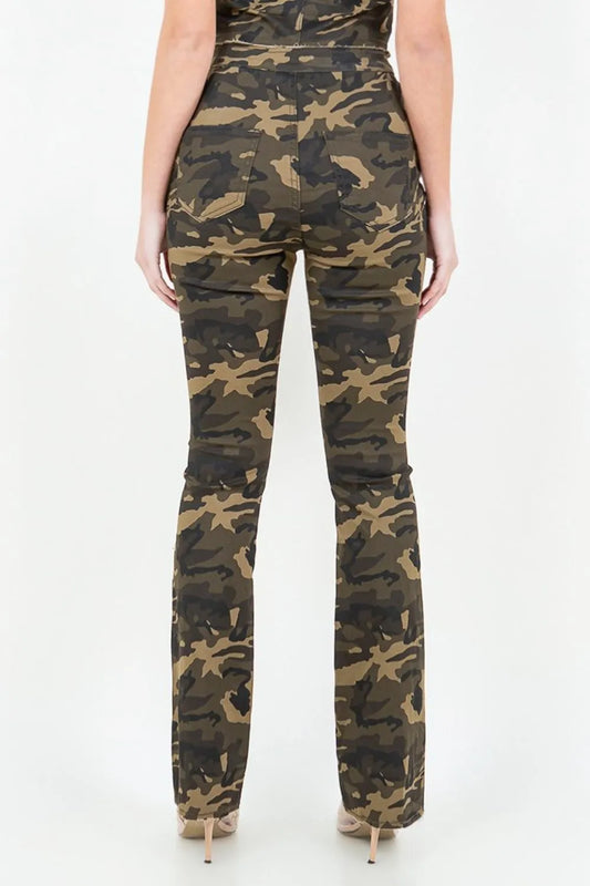 V-Cut Ruched Camo Flare Pants with Pockets - Raw Hem Cotton 91f569b1-9434-46fb-9e51-b0fc9aa9b0ef-Max