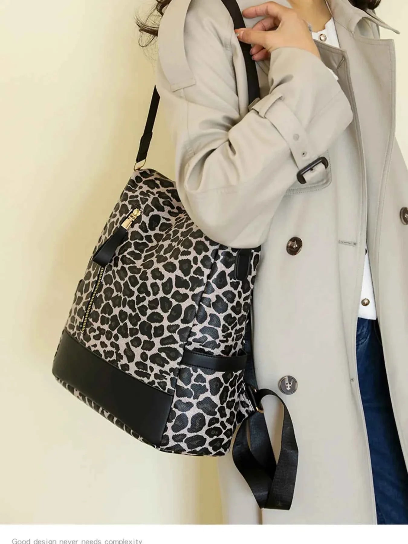Leopard Print Backpack Bag 91f7dbb9d04a4338b61b53f324452ba4-Max-Origin