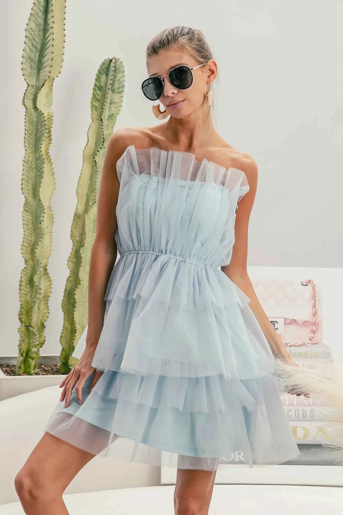 Sleeveless Layered Organza Dress 9221bd500ee6469a8cfe9eabcbae7b58-Max-Origin