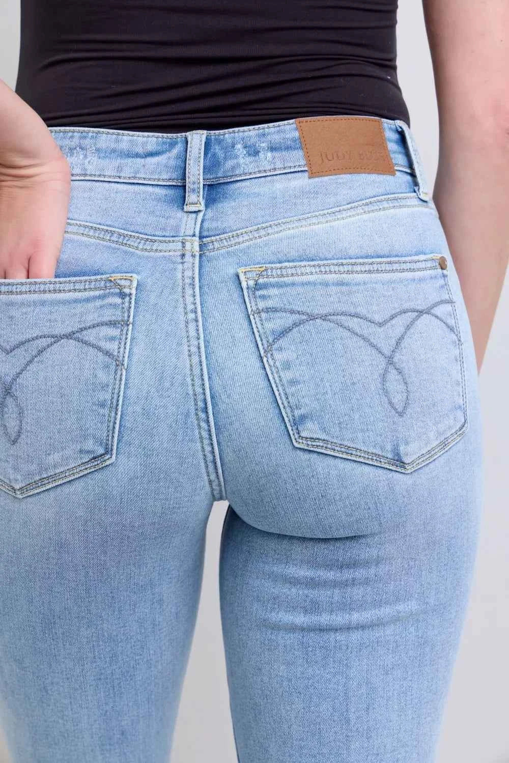 Judy Blue Mid Rise Thermal Bootcut Jeans 92434856f66b4b4fb87eb6d1e830f53c-Max-Origin