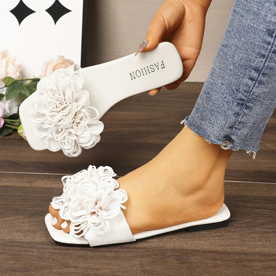 Floral Embellished Flat Sandals White 925e2e29-2bd7-476f-abed-c199cbebe30d-Max-Origin