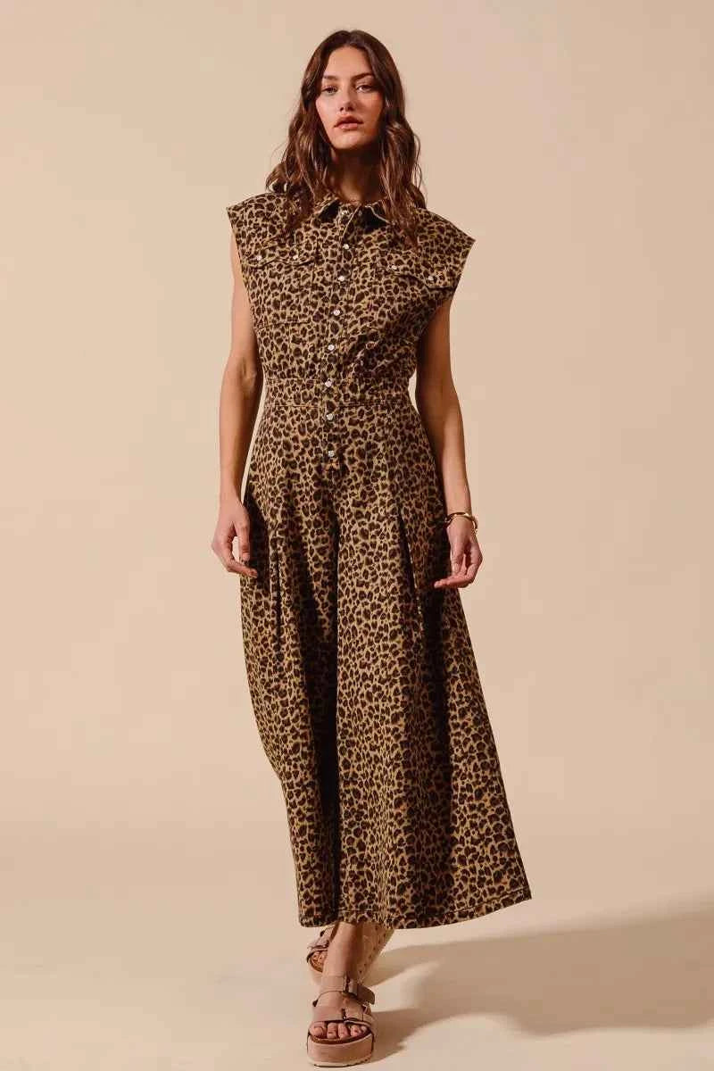 SO ME Wide Leg Leopard Twill Overalls Jumpsuit with Tuck 92802f724f5d4d178f15e70a1a0a6c1b-Max-Origin
