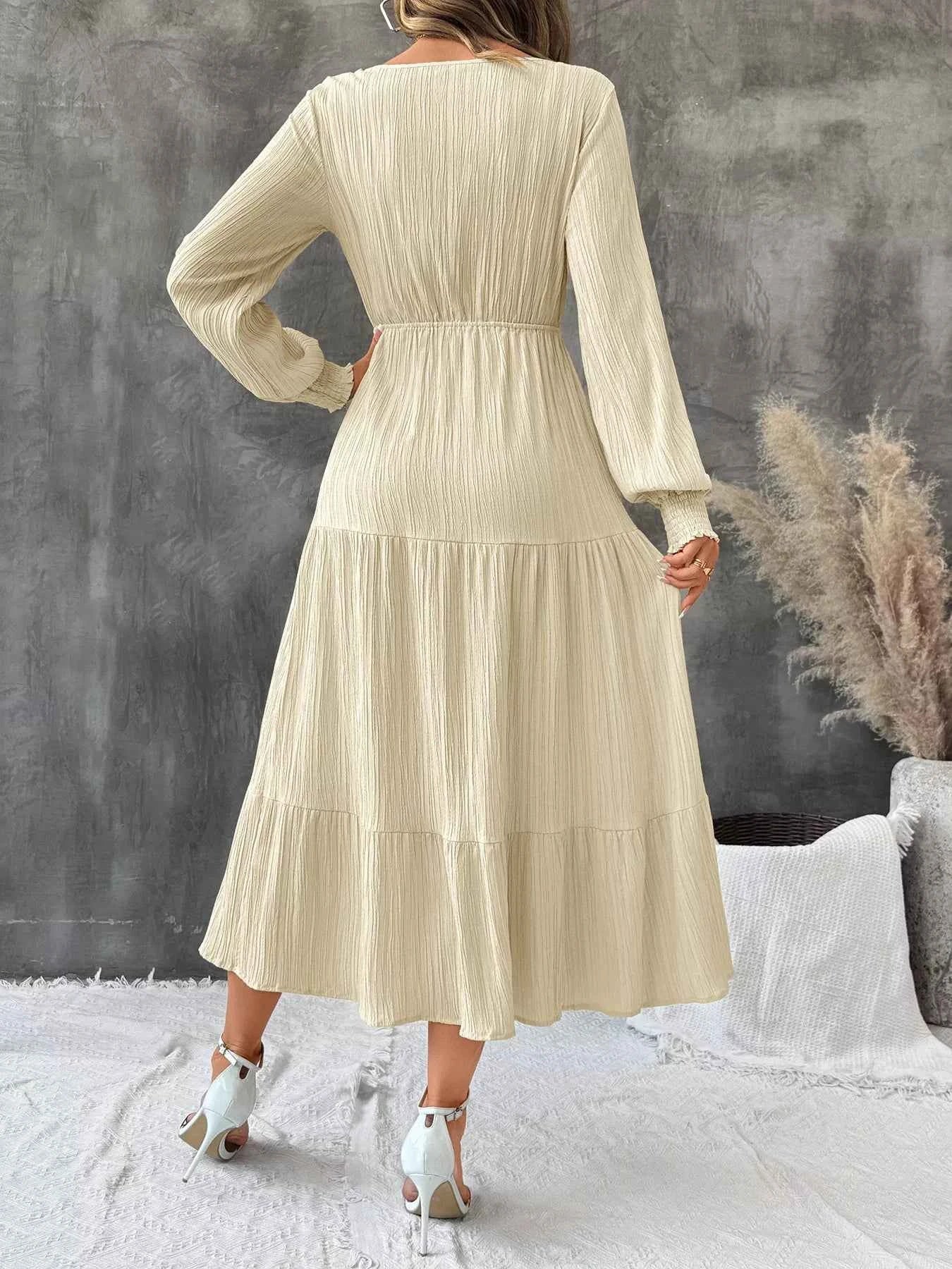 Tiered V-Neck Long Sleeve Dress 928880bd4a4b49d584010cf10d562660-Max-Origin