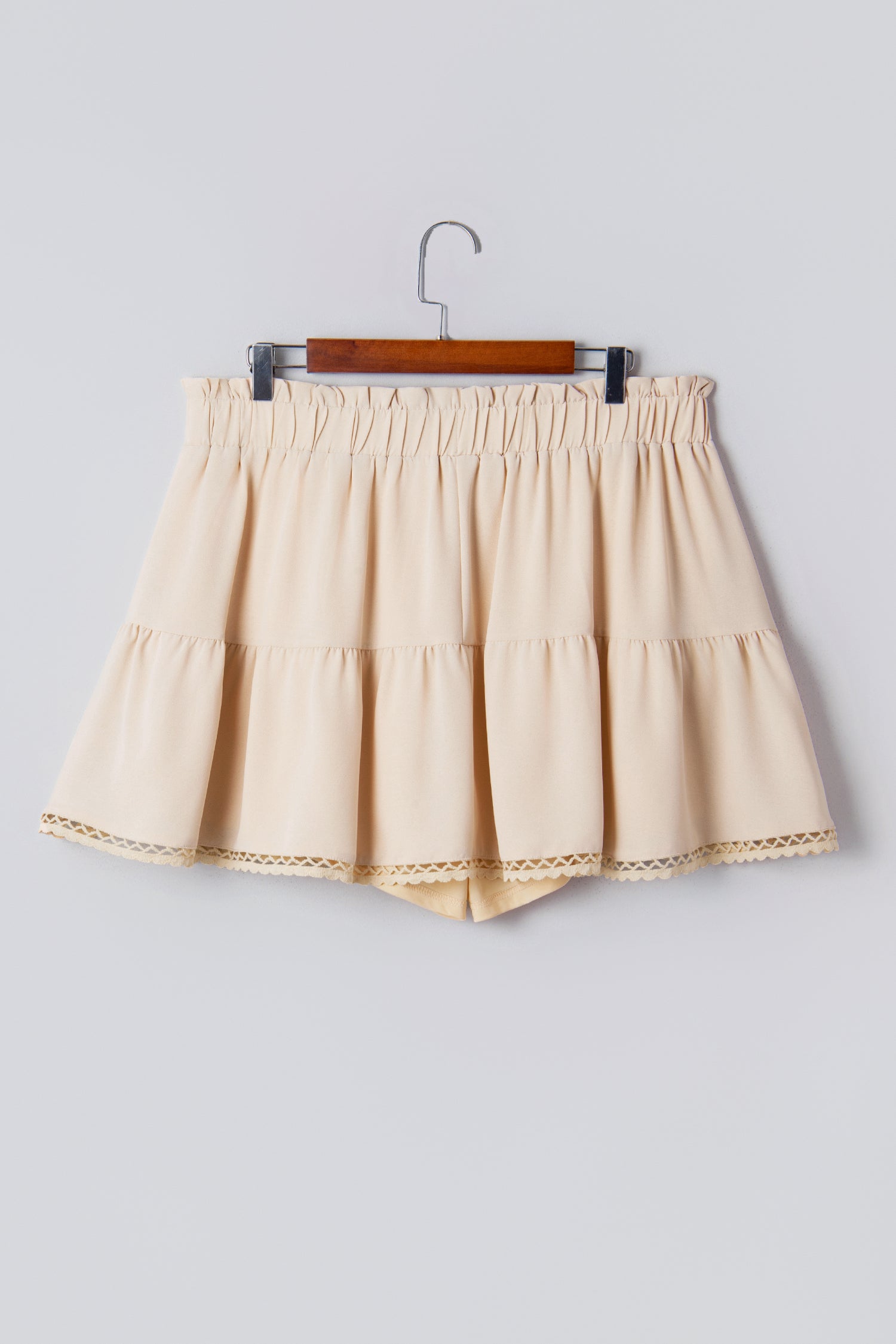 Parchment Plus Size Frilled Elastic Waist Lace Trim Boho Ruffled Shorts 92bed260ece017bb