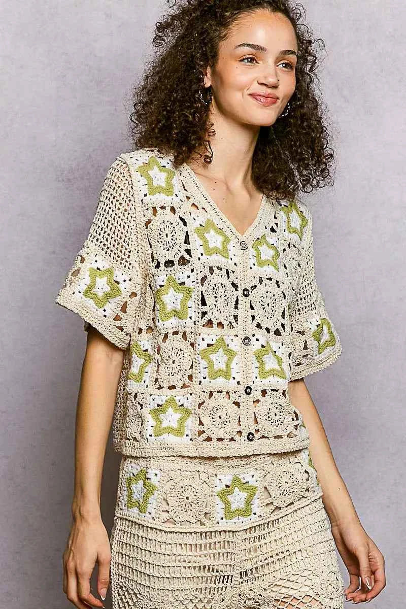 POL Button Front V-Neck Crochet Cardigan with Contast Star 92c72f75-61b9-42bb-be76-c43b98fc1212-Max-Origin