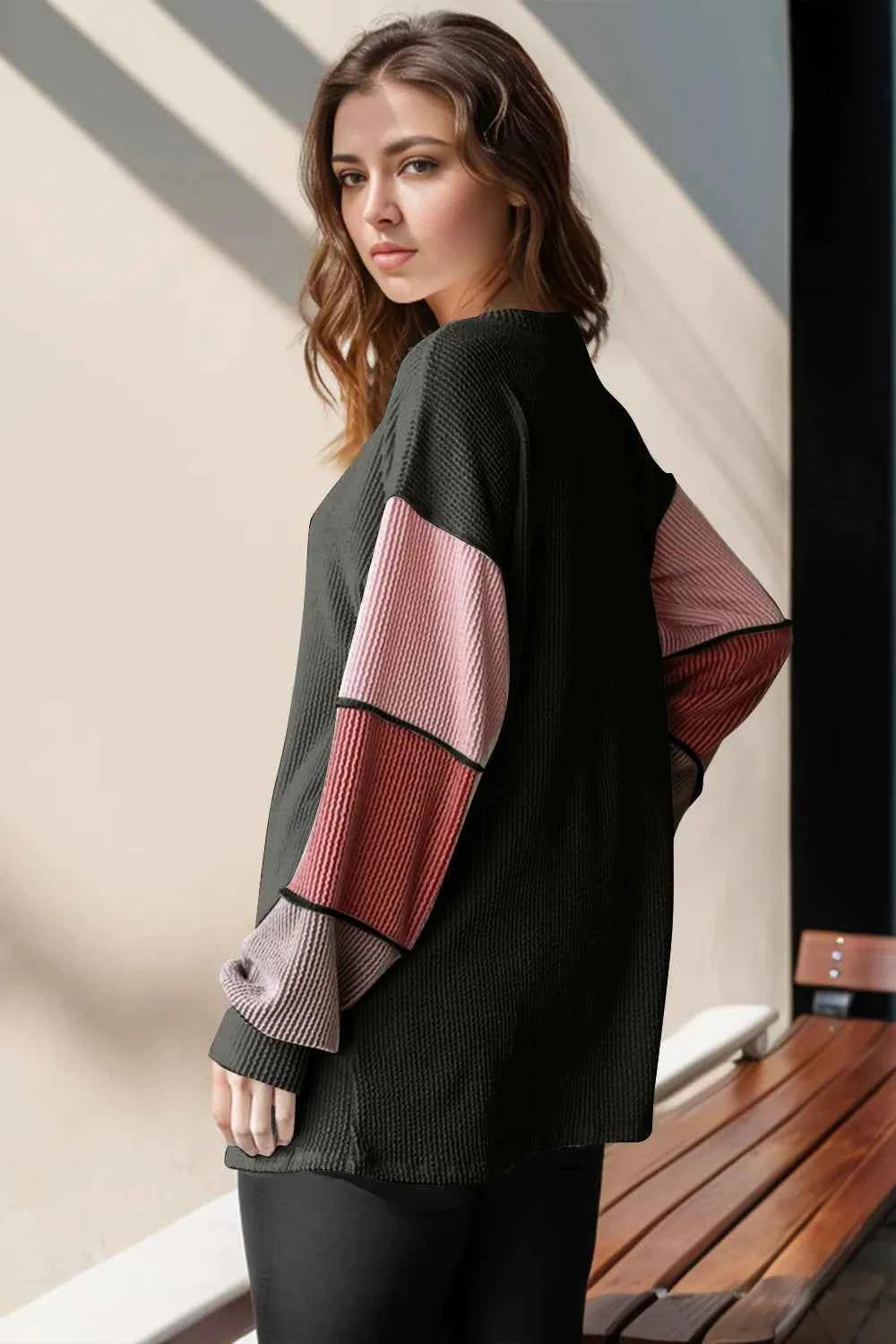Double Take Full Size Color Block Round Neck Long Sleeve T-Shirt 92e9457b-d3c6-4fb5-9eaa-95b8efd9f6e3-Max