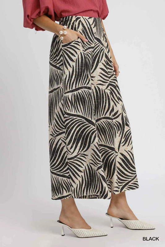 Palm Leaf Print Wide Leg Culotte Pants 93027184-1d5a-4e3e-b520-c9a3dade2135-Max-Origin