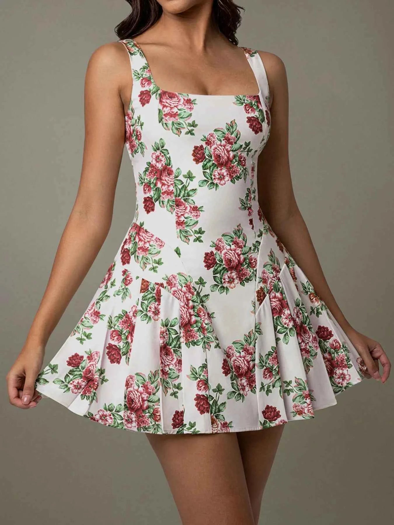 Pleated Floral Print Square Neck Mini Dress Deep Red 9312ab36-9ffa-49cf-b25d-4685ae9c85ac-Max-Origin