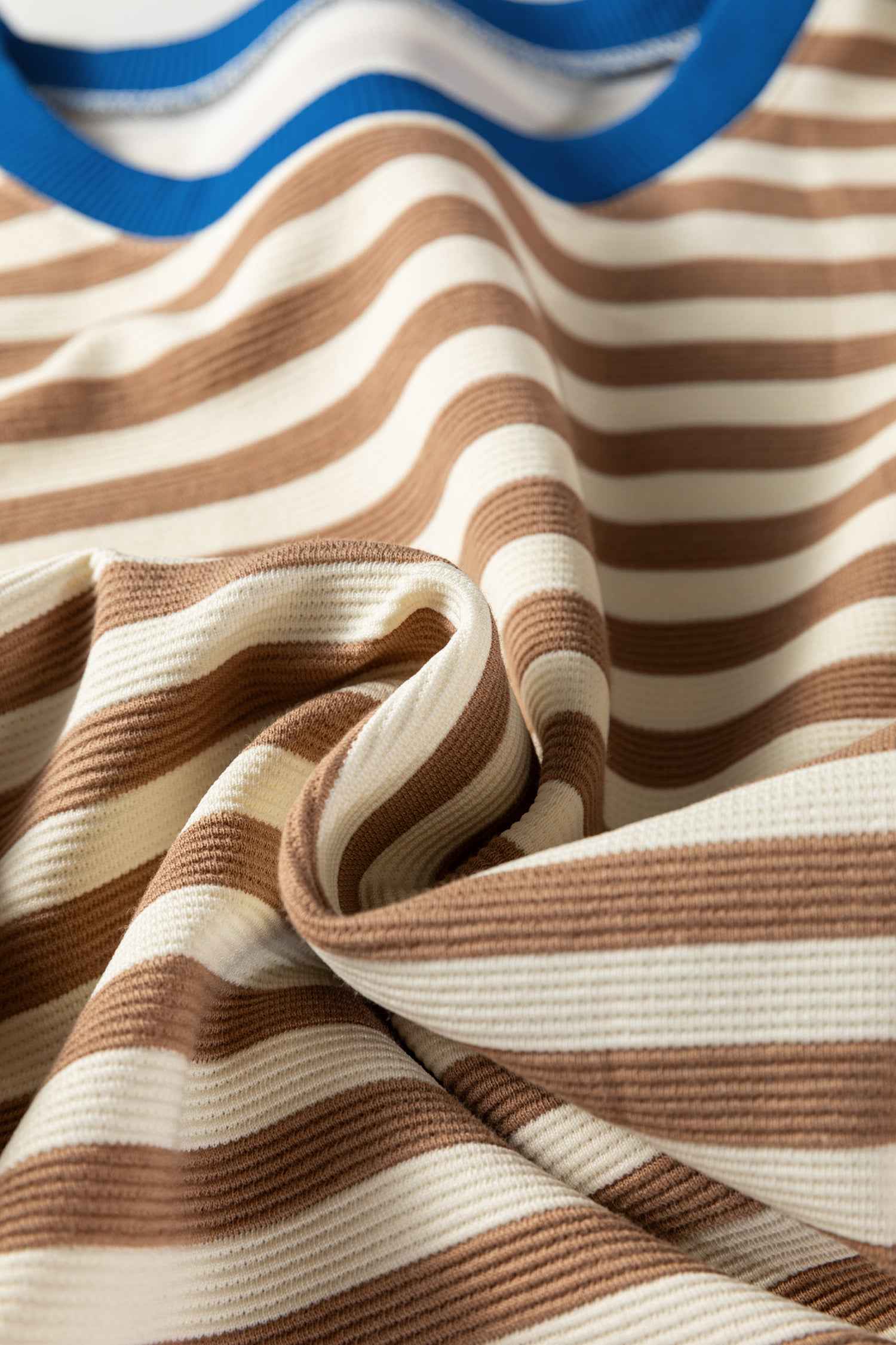 Brown Stripe Short Puff Sleeve Contrast Trim Round Neck Tee 932d9021e9b3399b