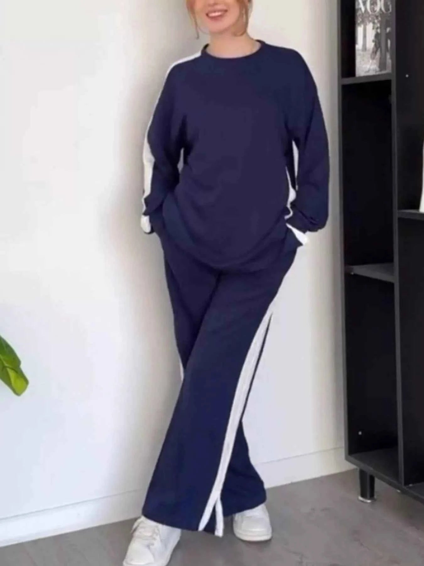 Full Size Contrast Round Neck Top and Pants Set Plus Size 934ff9e2-6602-41a7-8722-5e582c8f2193-Max-Origin