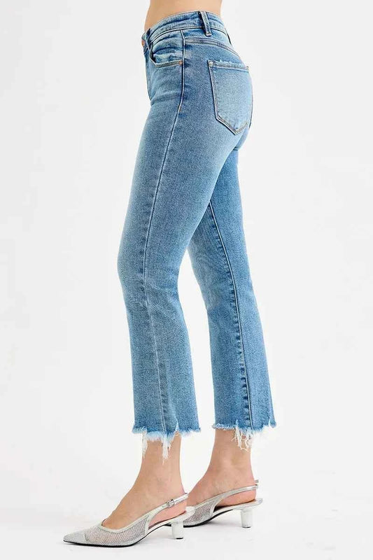 Full Size High Rise Crop Straight Slim Jeans Plus Size 939de68efc904fae9ce35e4214540ade-Max-Origin