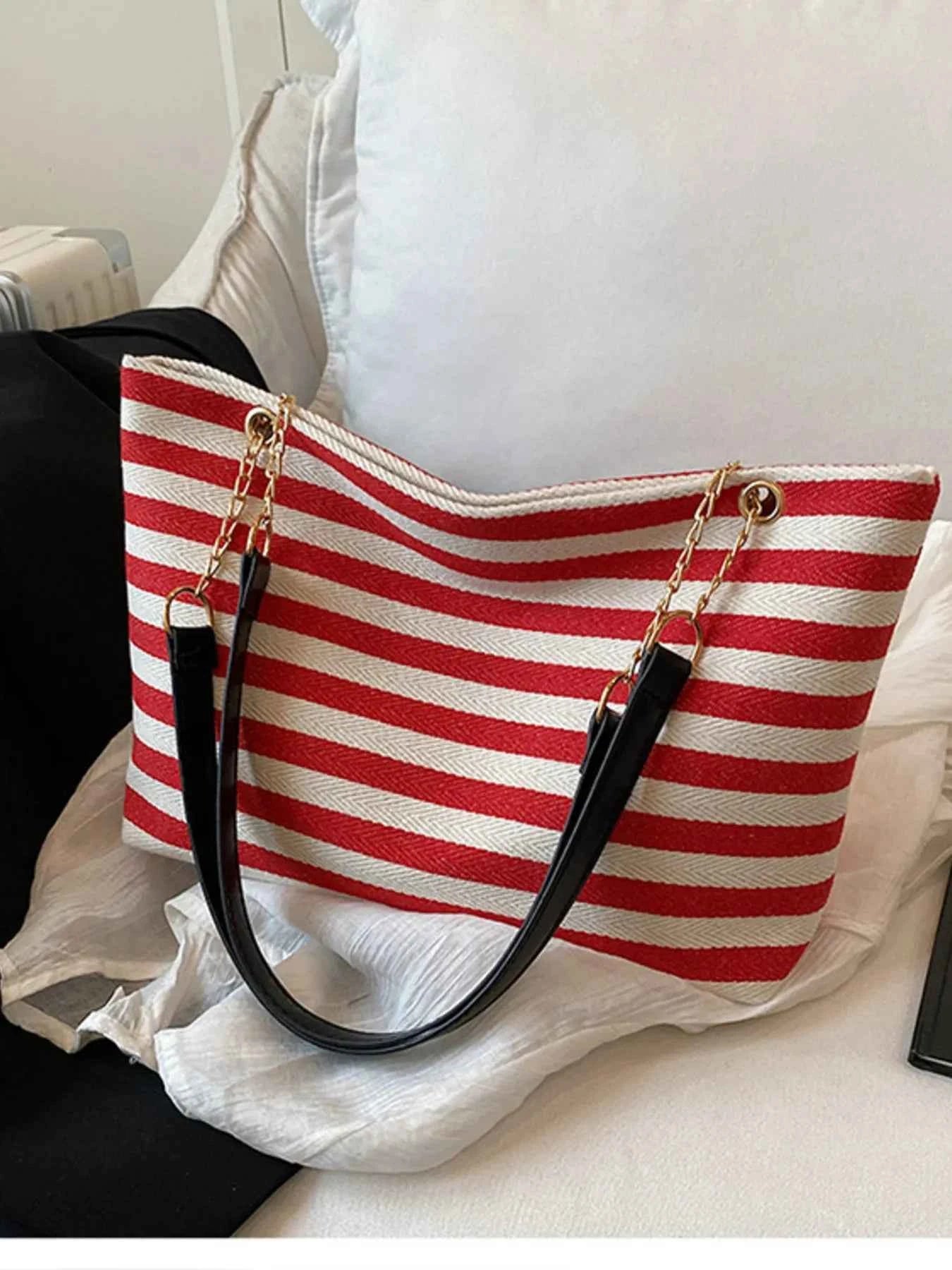 Striped Shoulder Bag with Chain Detail 93b41f5bf4174a71a772d30d52e990c4-Max-Origin