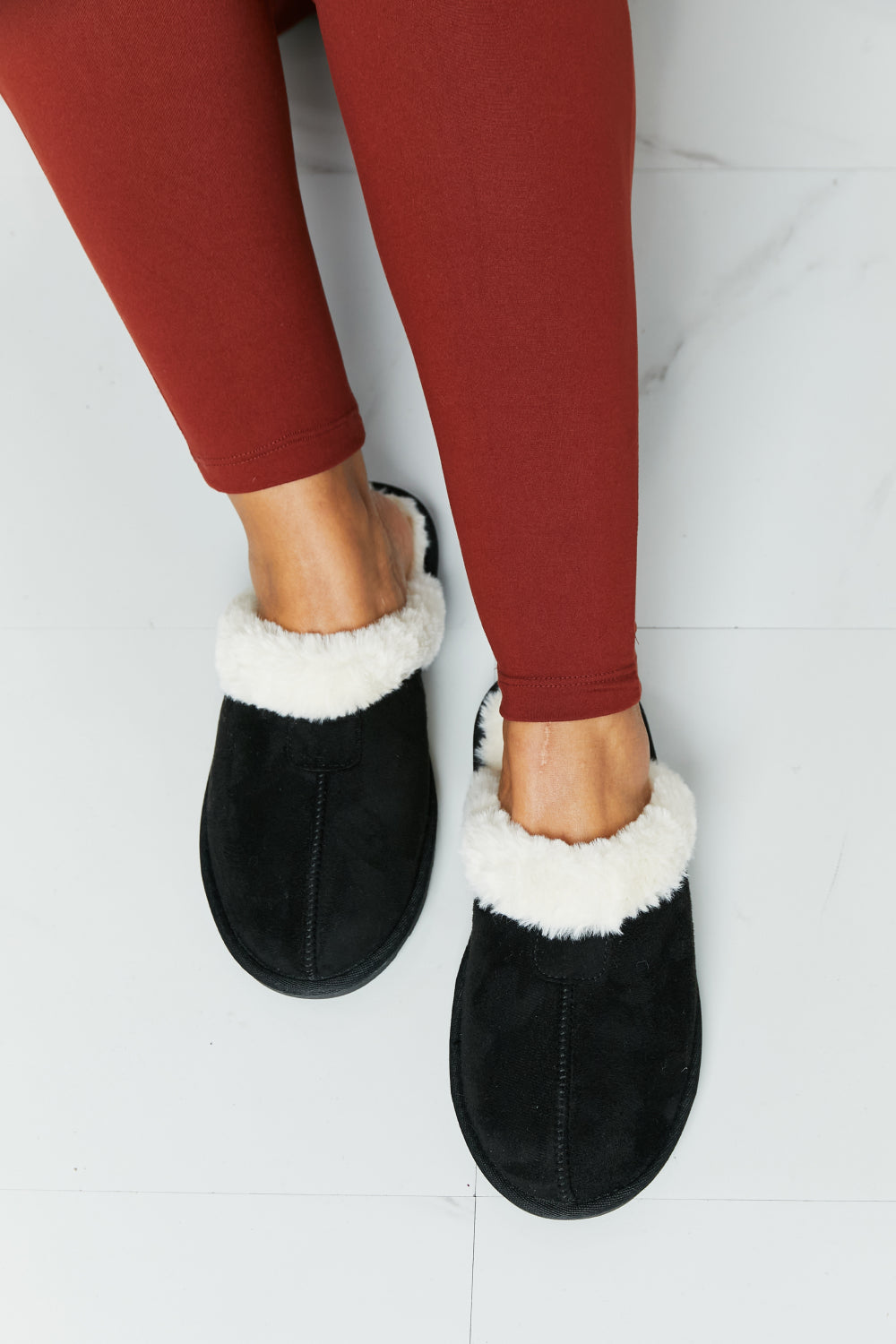 Two-Tone Seam Detail Slippers in Black Black 93d089acdf0845e7b1aa7e7c8d473657-Max