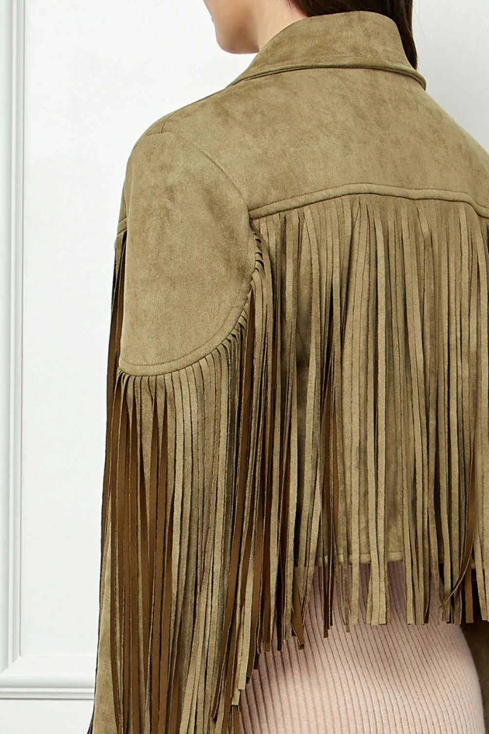Veveret Suede Fringe Long Sleeve Moto Jacket 94154c6a-a422-4a58-9964-91c7861a8d54-Max