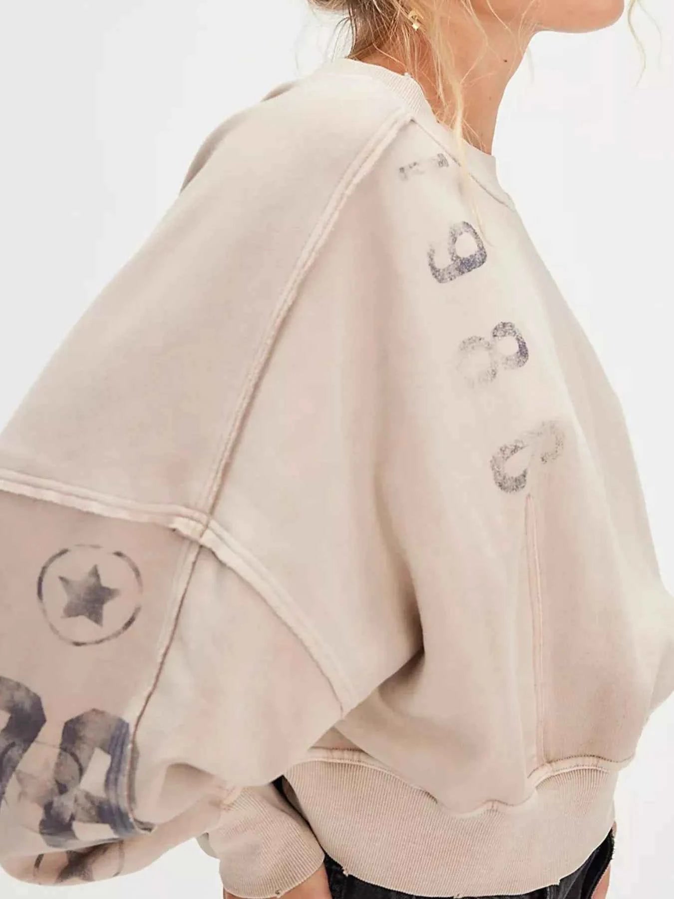 Print Round Neck Oversized Sweatshirt 941a21eb-3075-4a82-bffc-5d23d45bb5fd-Max-Origin