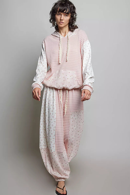Patchwork Mixed Knit Wide Leg Pants 943fb70e-8c62-439e-8e5a-00c28553163c-Max-Origin