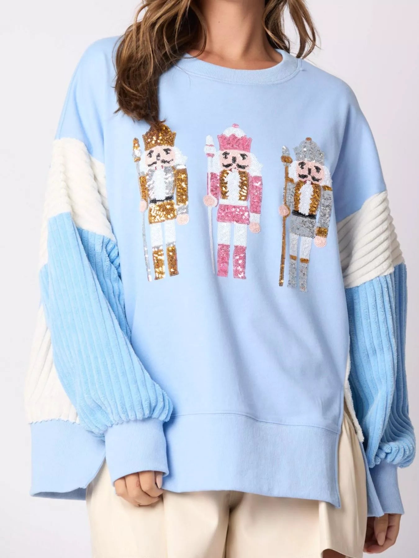 Nutcracker Long Sleeve Sweatshirt with Side Slit 945cf4be-6bd8-4b22-919d-f718ac47f780-Max-Origin