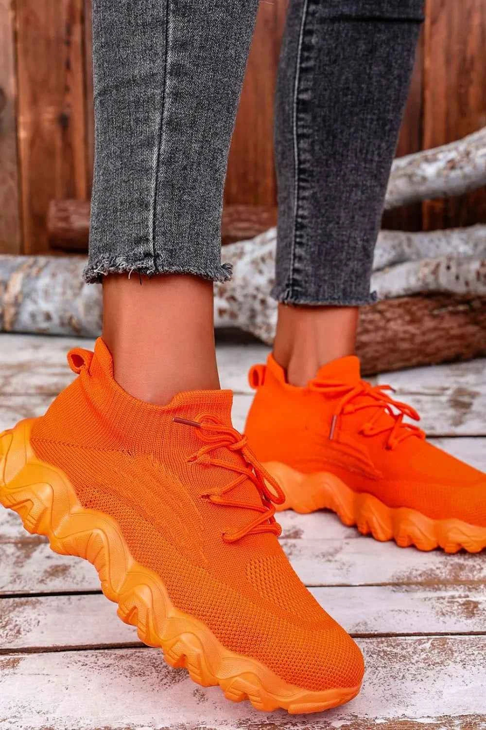 Mesh Lace-Up Round Toe Athletic 9467660a-eabd-4c77-a76f-2f7e1d44e2aa-Max
