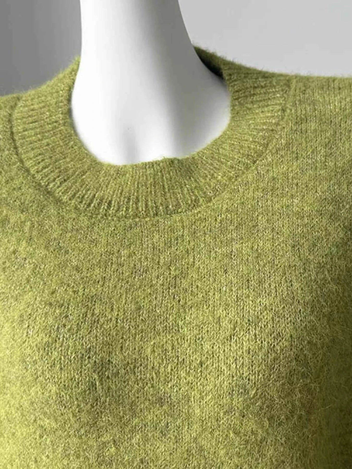 Round Neck Dropped Shoulder Sweater 946e25e6-536d-4a01-a5f7-749a4c177965-Max-Origin