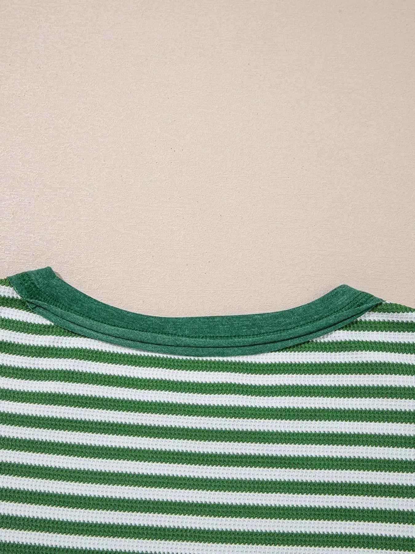 Striped Round Neck Long Sleeve Sweatshirt 94b10a49-0c10-4ab6-84fd-b61b13f1ec02-Max-Origin