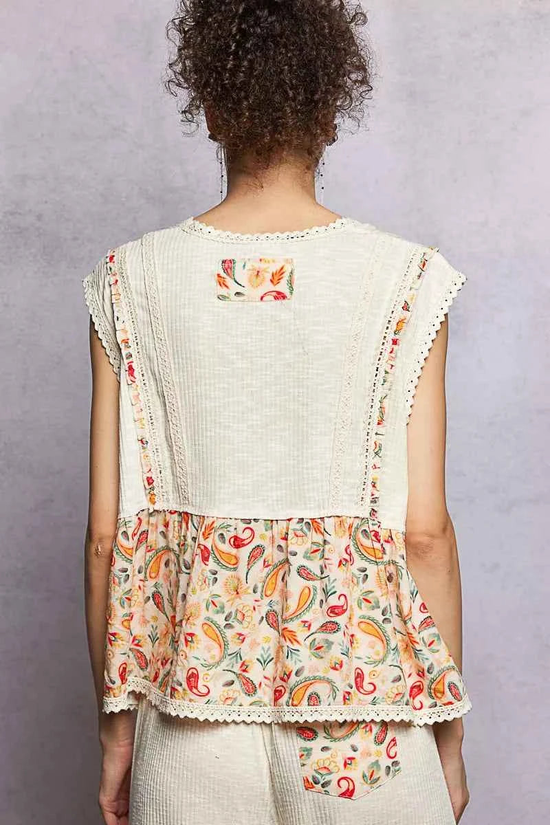 POL Lace Detail Floral Cropped Ruffled Top 94efa866-d1ce-4a85-9115-df918441c5a1-Max-Origin