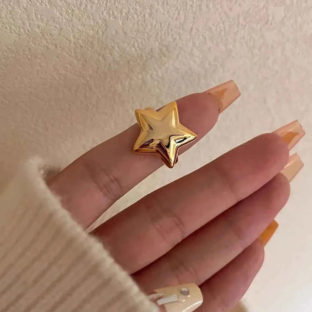 18K Gold-Plated Stainless Steel Star Ring 9506a327-1bb5-4c8c-934d-fb13dd007bca-Max