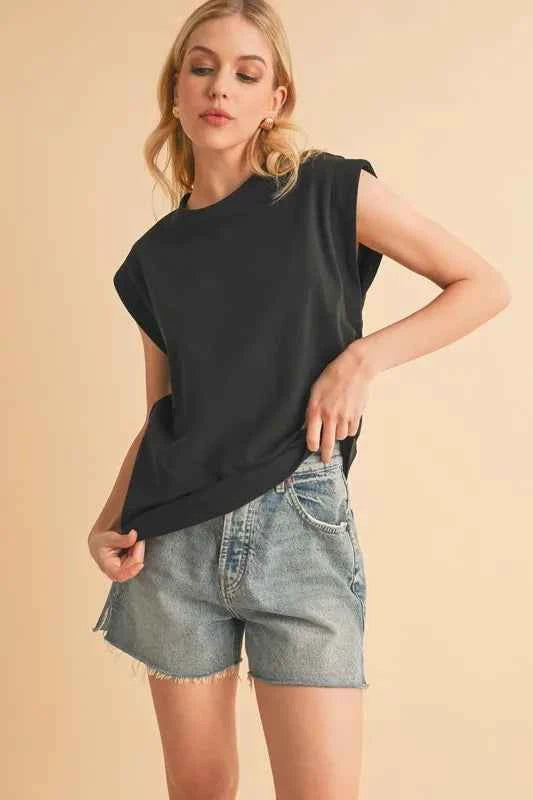 Aemi+Co Solid Color Round Neck Sleeveless Top BLACK 953decb56e9d4004a99ccfce9fcf2981-Max-Origin