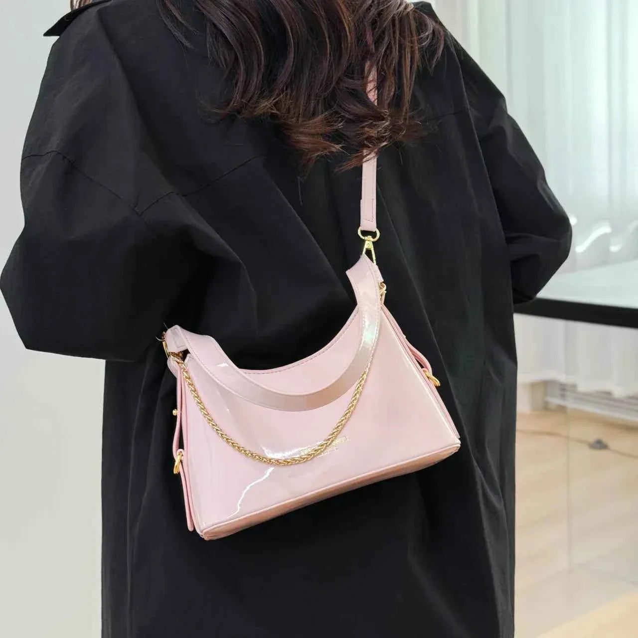 Leather Chain-Strap Shoulder Bag Pink onesize 95834857f1d14231b133b07ec074706b-Max-Origin