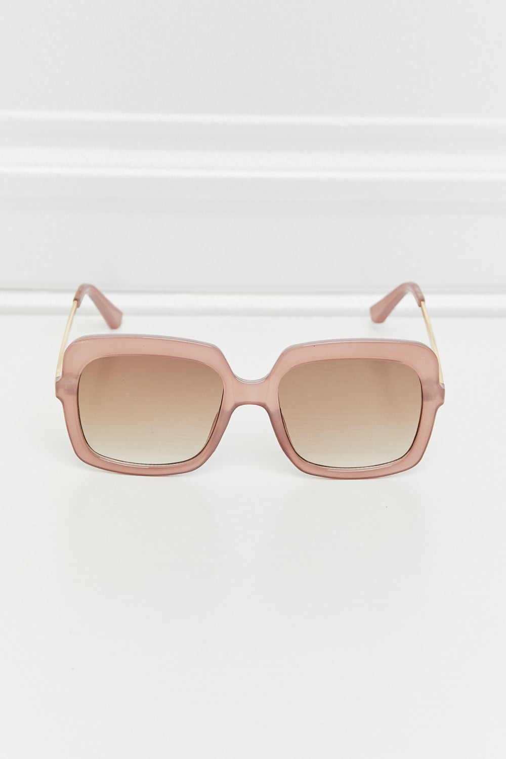 Square Metal-Plastic Hybrid Temple Sunglasses 95bc9a3a421544b490500704ee7c7779-Max