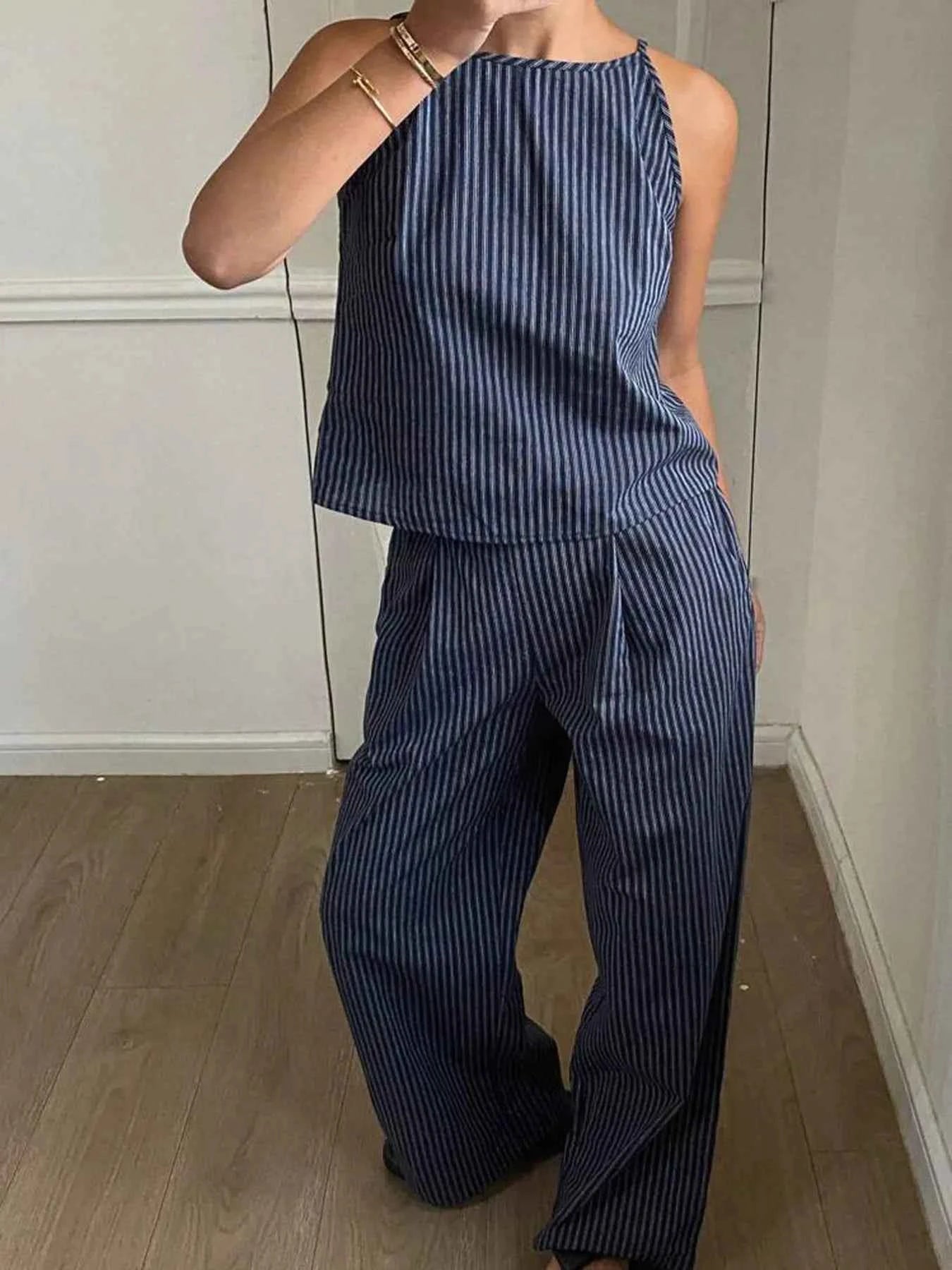 Striped Round Neck Tank and Wide Leg Pants Set 95d35ae3-83c6-4e21-9df7-af890147caee-Max-Origin