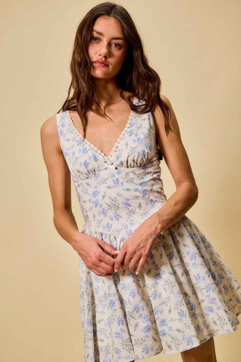 SO ME Froal Print Fit and Flare Dress 95dfd6fdcc6d42458e58a46a4364d152-Max