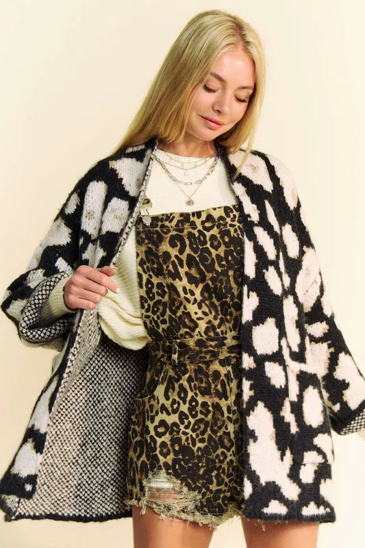 Davi & Dani Leopard Open Front Long Sleeve Cardigan 96252d02-23b2-43c4-b18d-ddb31c895dff-Max
