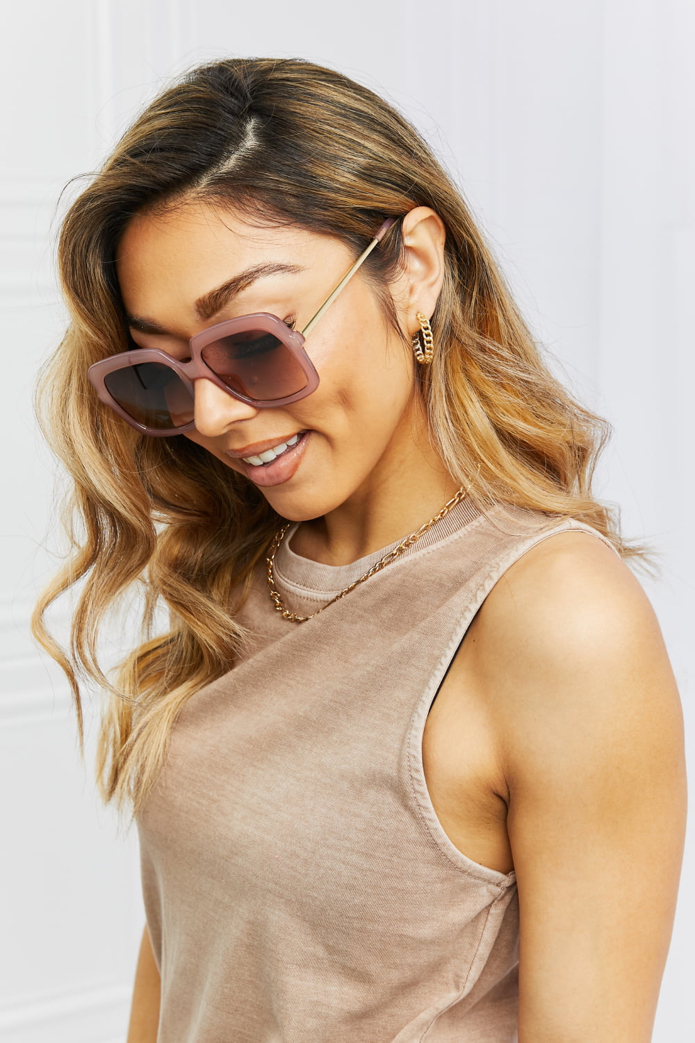 Square Metal-Plastic Hybrid Temple Sunglasses 967d08454fe34b8180db4a0239d4902b-Max