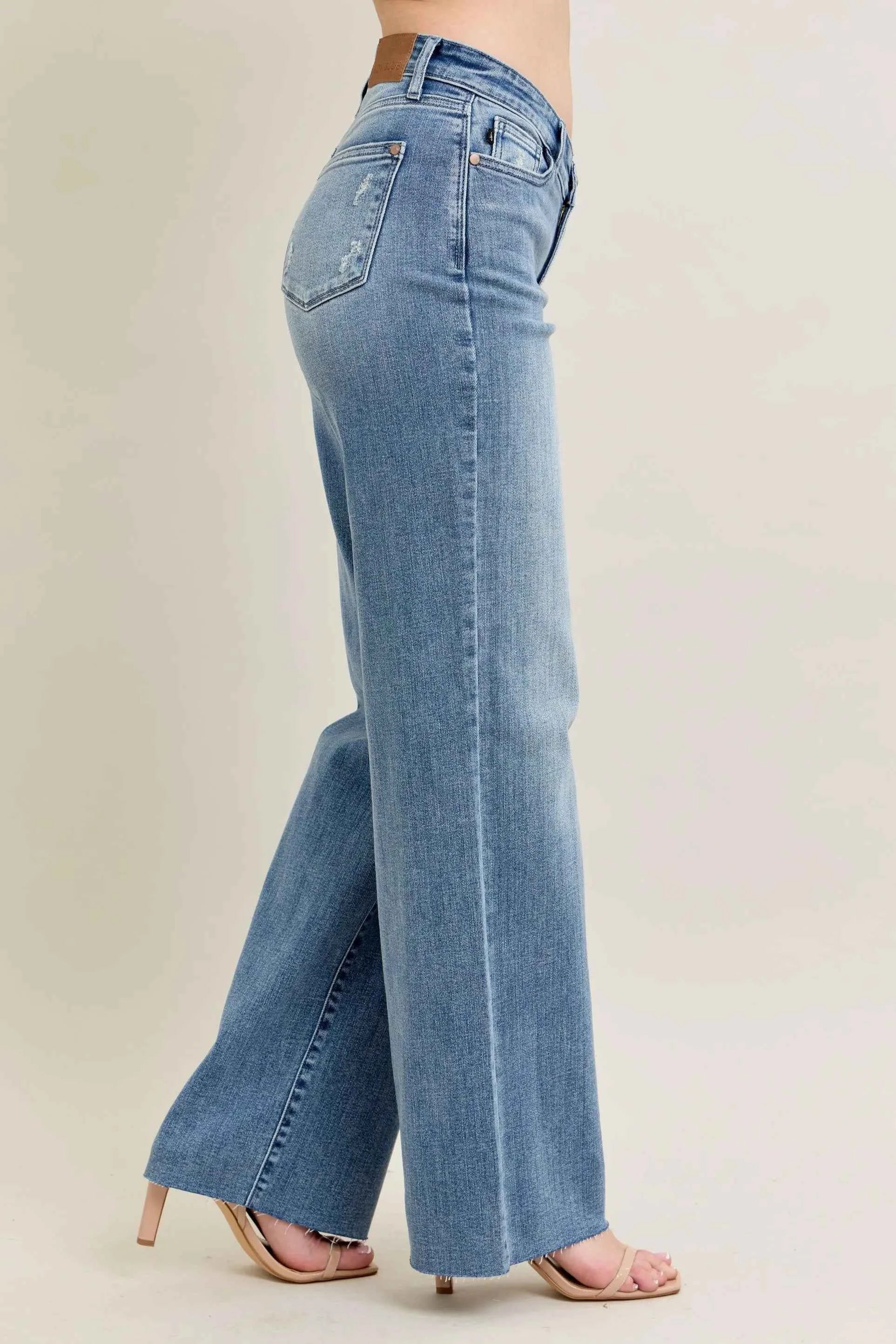 Judy Blue Full Size V - Front Baggy Jeans Plus Size 968bc77ada5146fd910be9a8d7cf8c67-Max-Origin