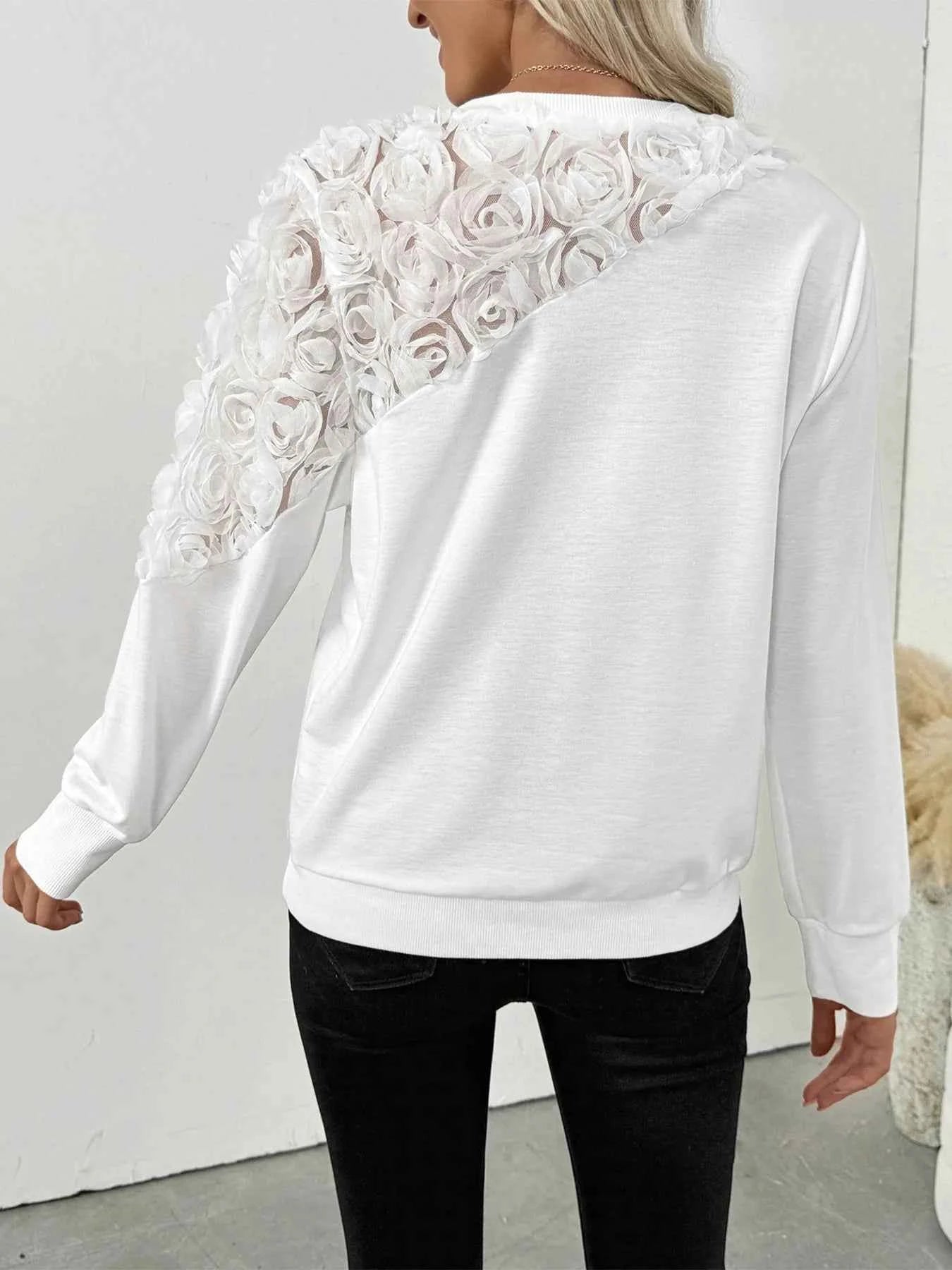 Rose Embroidered Long Sleeve Sweatshirt 96918c6a3e6e41e1abc0dfb2f62bd97f-Max-Origin