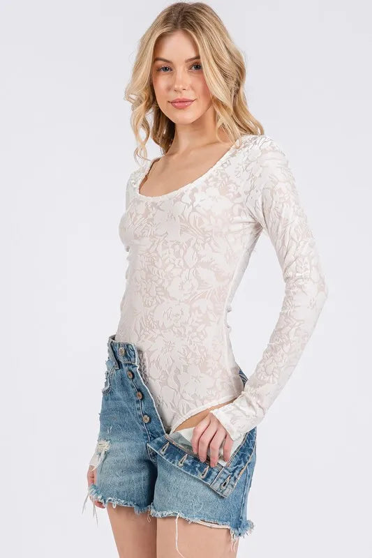 Ces Femme Velvet Floral Long Sleeve Bodysuit 9697941e-93e5-459b-9a1b-dc2fd5cdccf5-Max