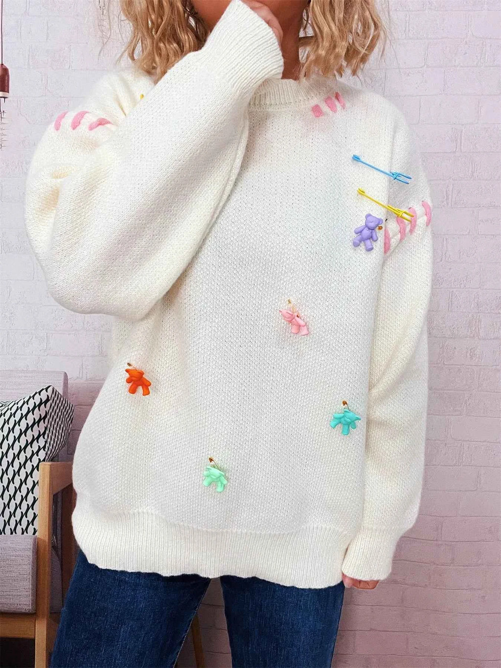 Bear Decoration Round Neck Sweater 96dfbfc1057e48f09dbeaf3e7279562f-Max-Origin