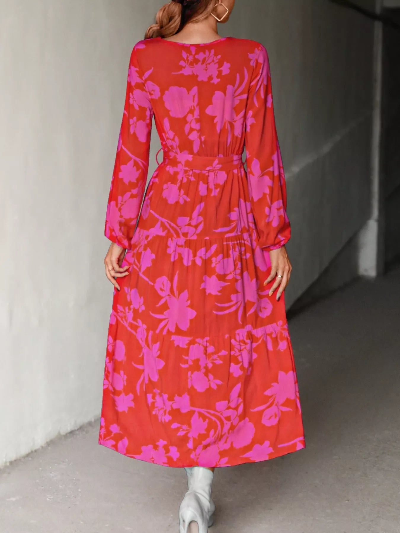 Printed V-Neck Balloon Sleeve Dress 96e2bac8-0d35-49fd-88de-b79d9e21f3d6-Max-Origin