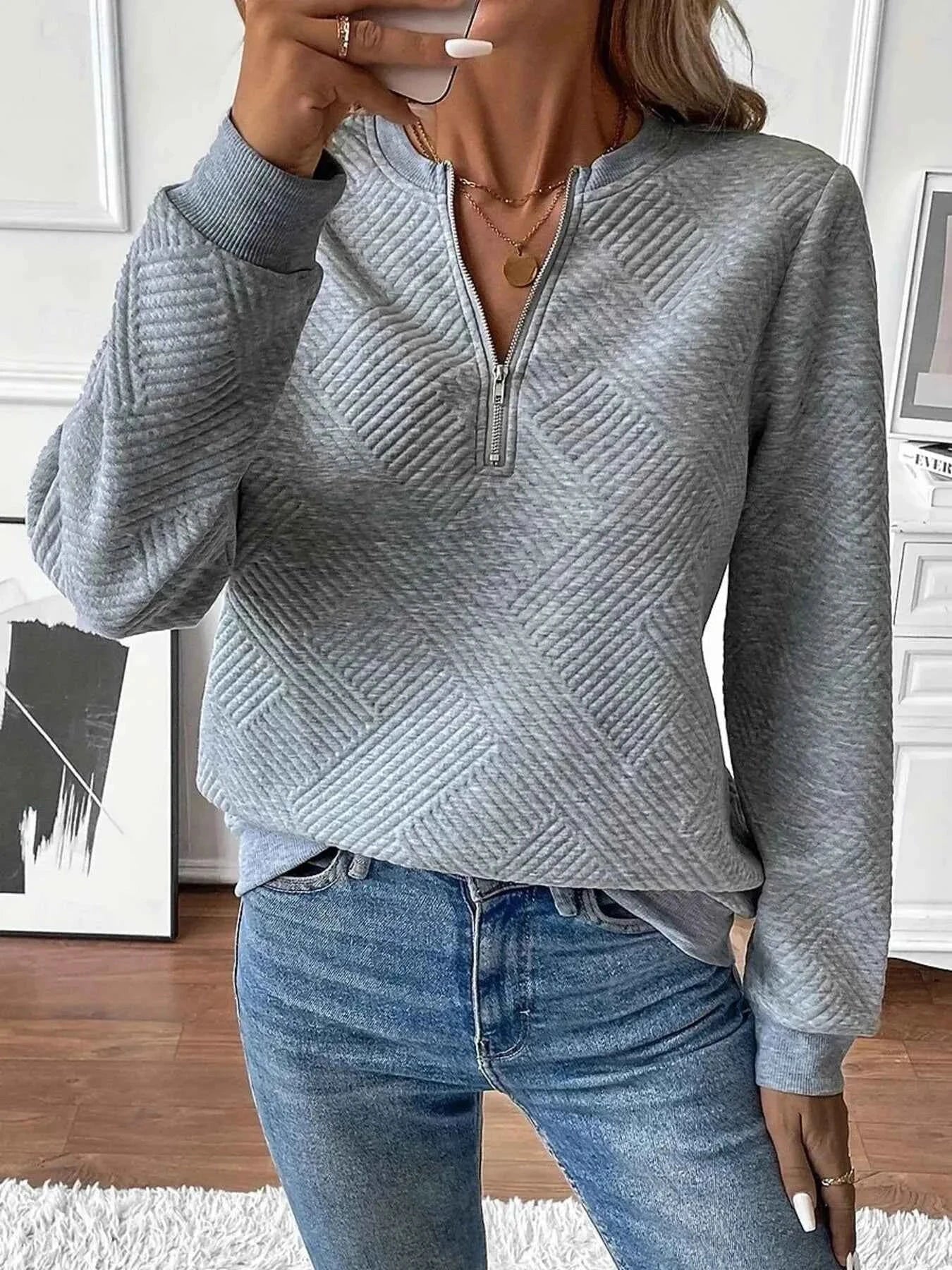 Quarter Zip Textured Long Sleeve Sweatshirt 9708133748274cfc9de789ff516fc3e9-Max-Origin