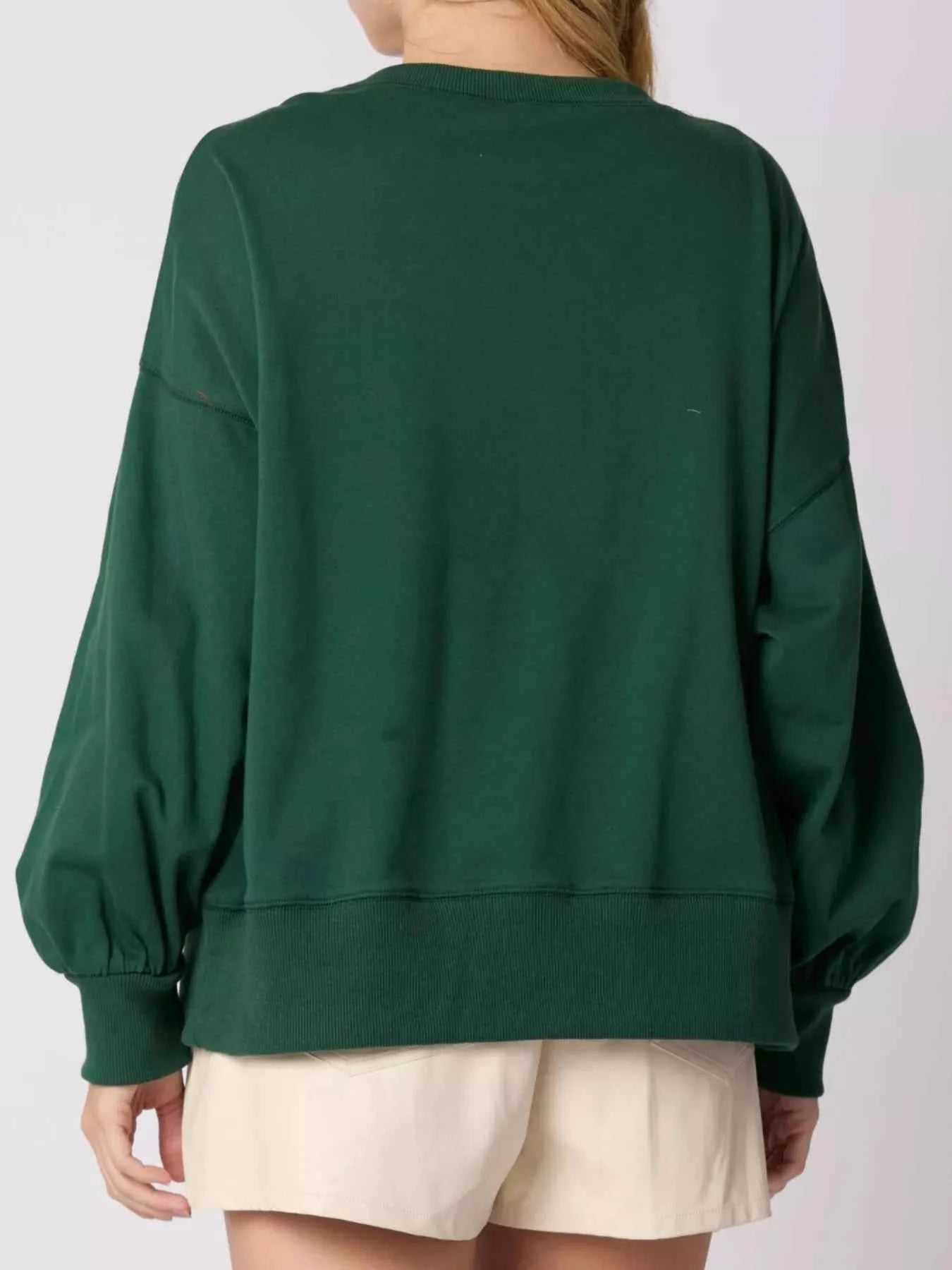 Christmas Long Sleeve Sweatshirt with Pom-Pom Bow Decoration 978a7cc9-eac3-4d8c-a7f5-50ed20cd1510-Max-Origin