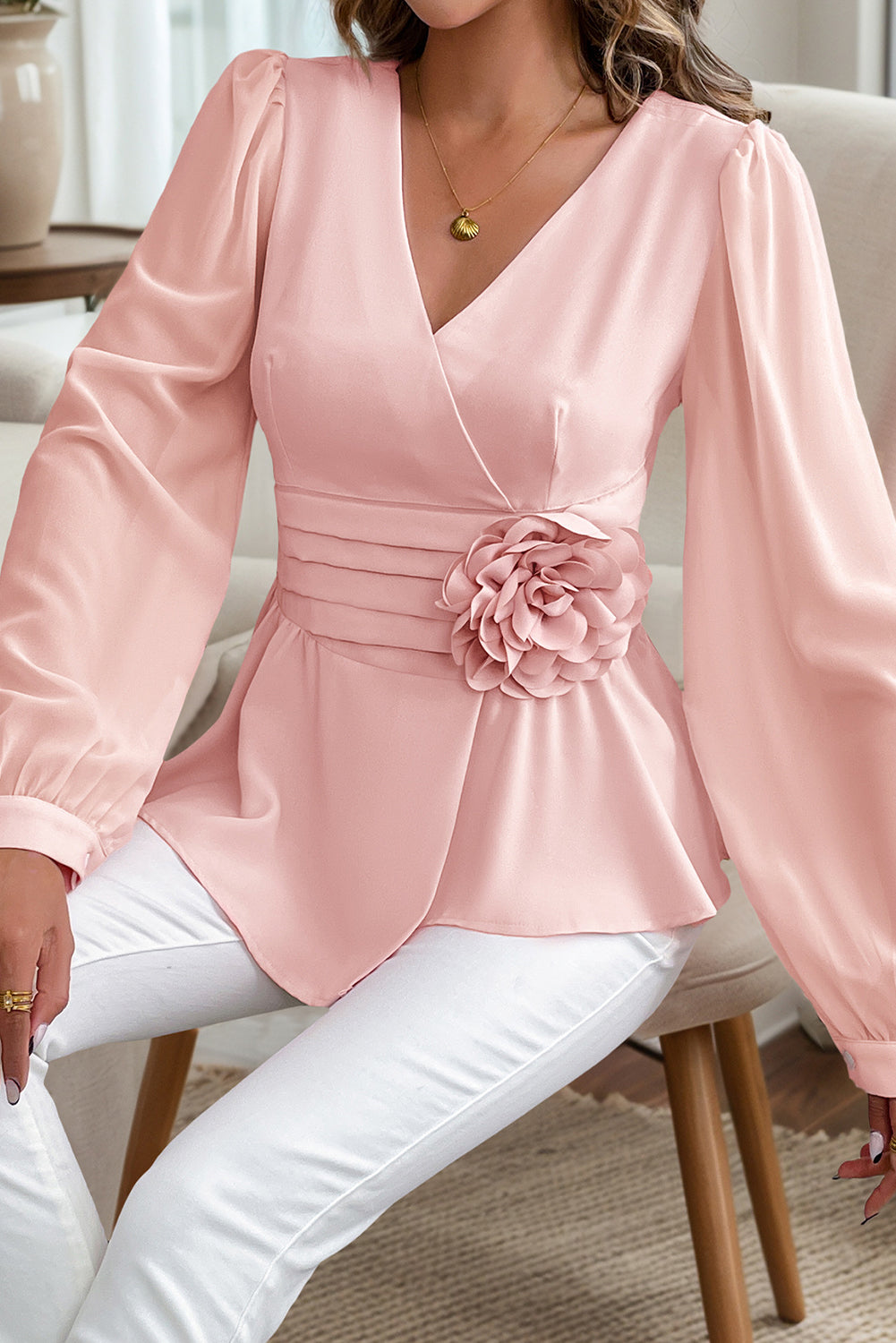 Gossamer Pink 3D Flower Lantern Sleeve Elegant Blouse 978f159d7410c6f6